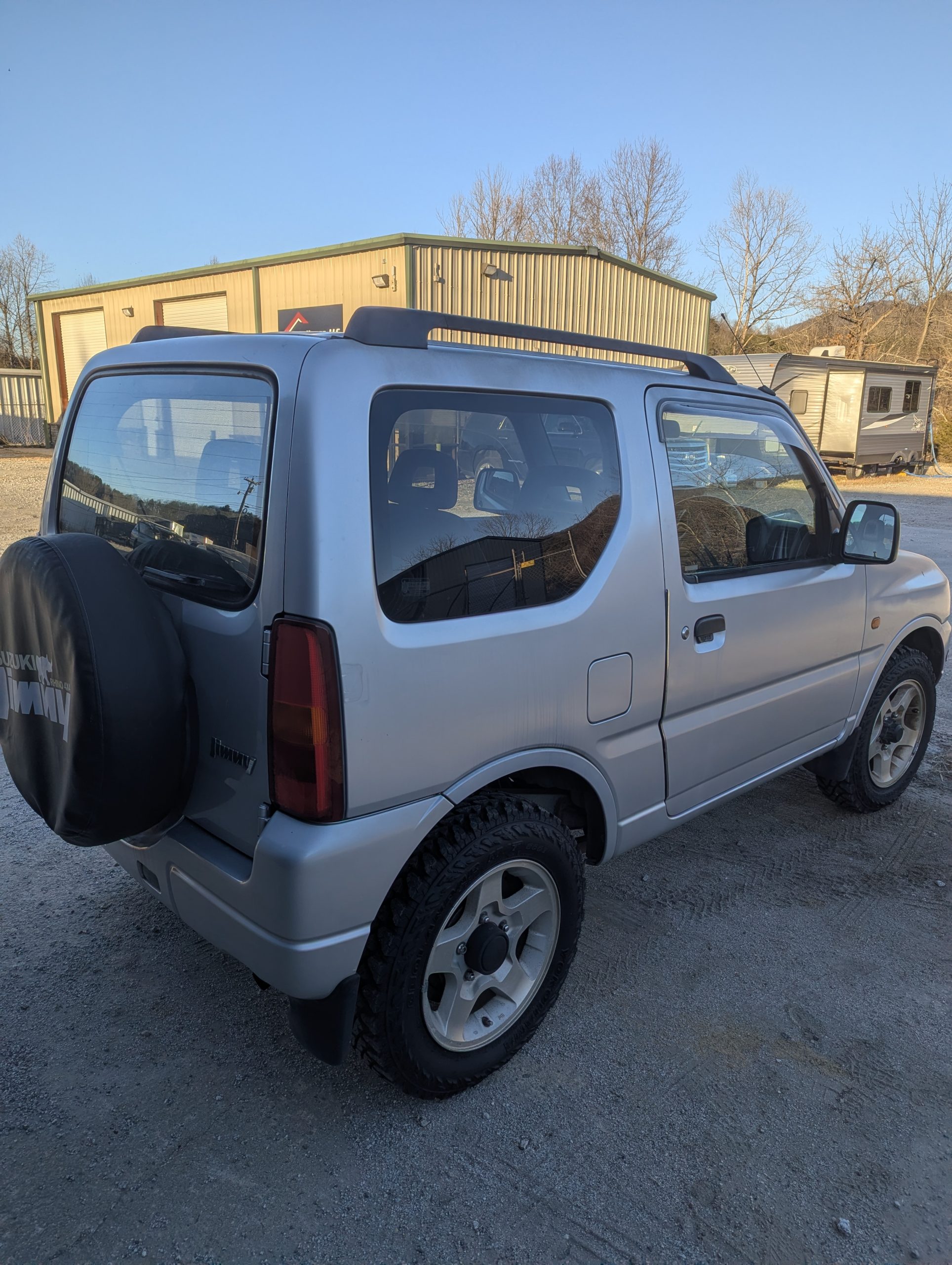 
								1999 Suzuki Jimny 4×4 – Tiny Footprint, Massive Adventure full									
