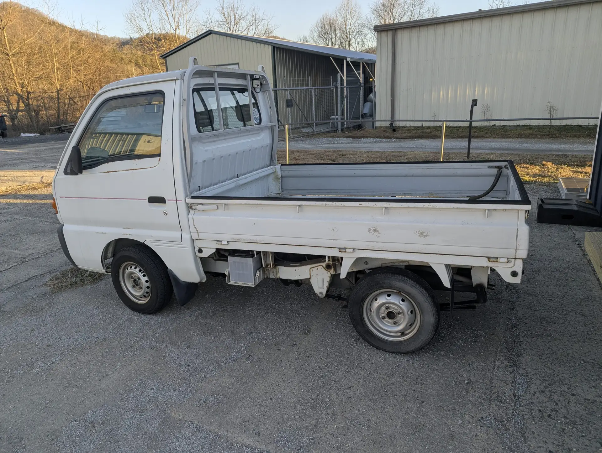 
								1996 Suzuki Carry 4WD – Ultra-Low Miles & Freshly Refreshed! full									