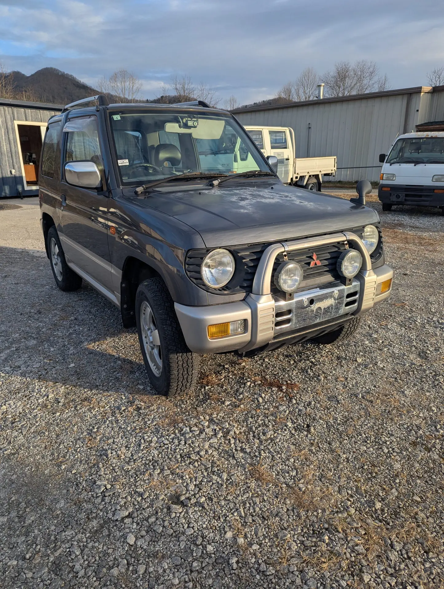 
								Mitsubishi Pajero Mini 4WD – 5-Speed Manual & Mountain Ready! full									