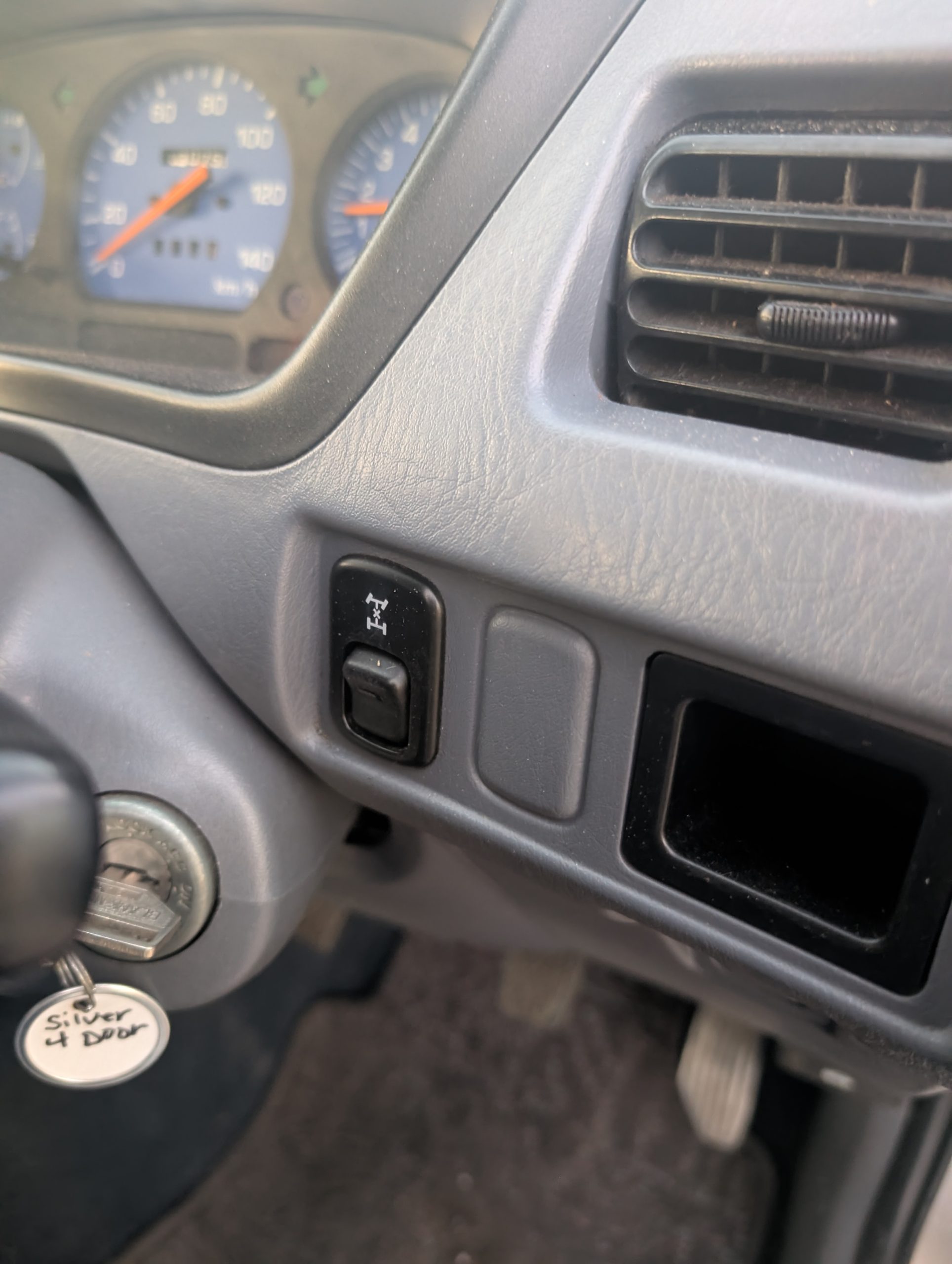 
								Turbocharged Kei SUV: 2000 Daihatsu Terios Kid 5-Speed 4WD full									