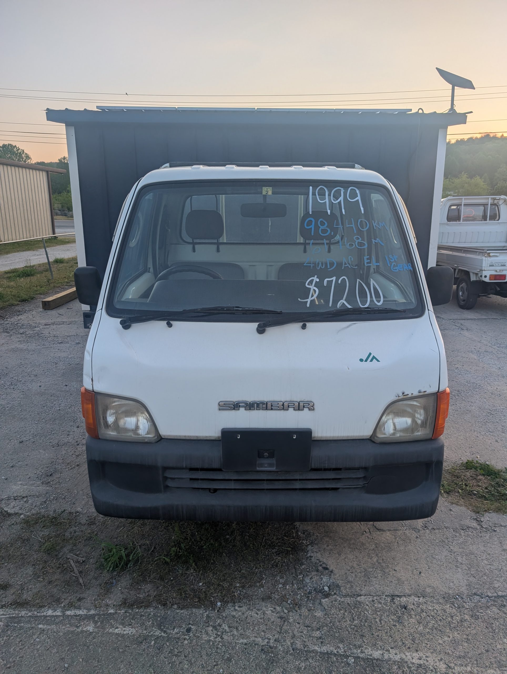 
								Japan’s Go-Getter: ’99 Subaru Sambar 4WD 5-Speed Manual full									
