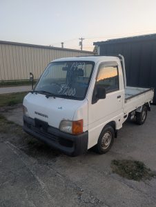 Japan’s Go-Getter: ’99 Subaru Sambar 4WD 5-Speed Manual