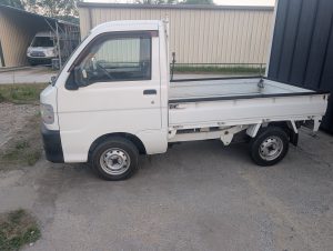 Go Anywhere: 2000 Daihatsu Hijet 4WD 5-Speed