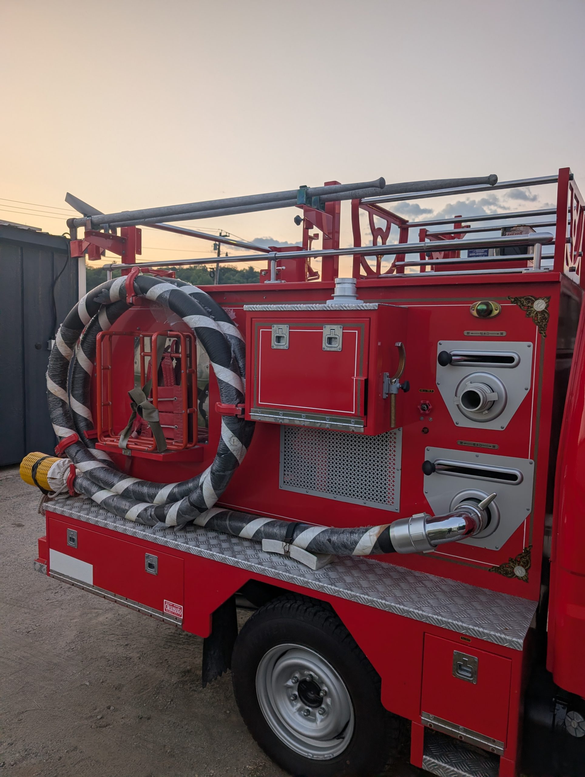 
								Command Attention! 1993 Toyota Hiace Fire Truck 4WD — Only 6K Miles! full									