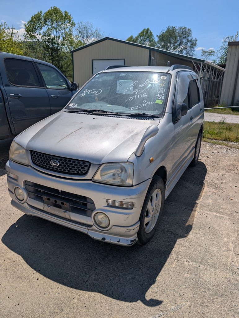 Turbocharged Terrain Tamer: 2000 Daihatsu Terios Kid 4WD