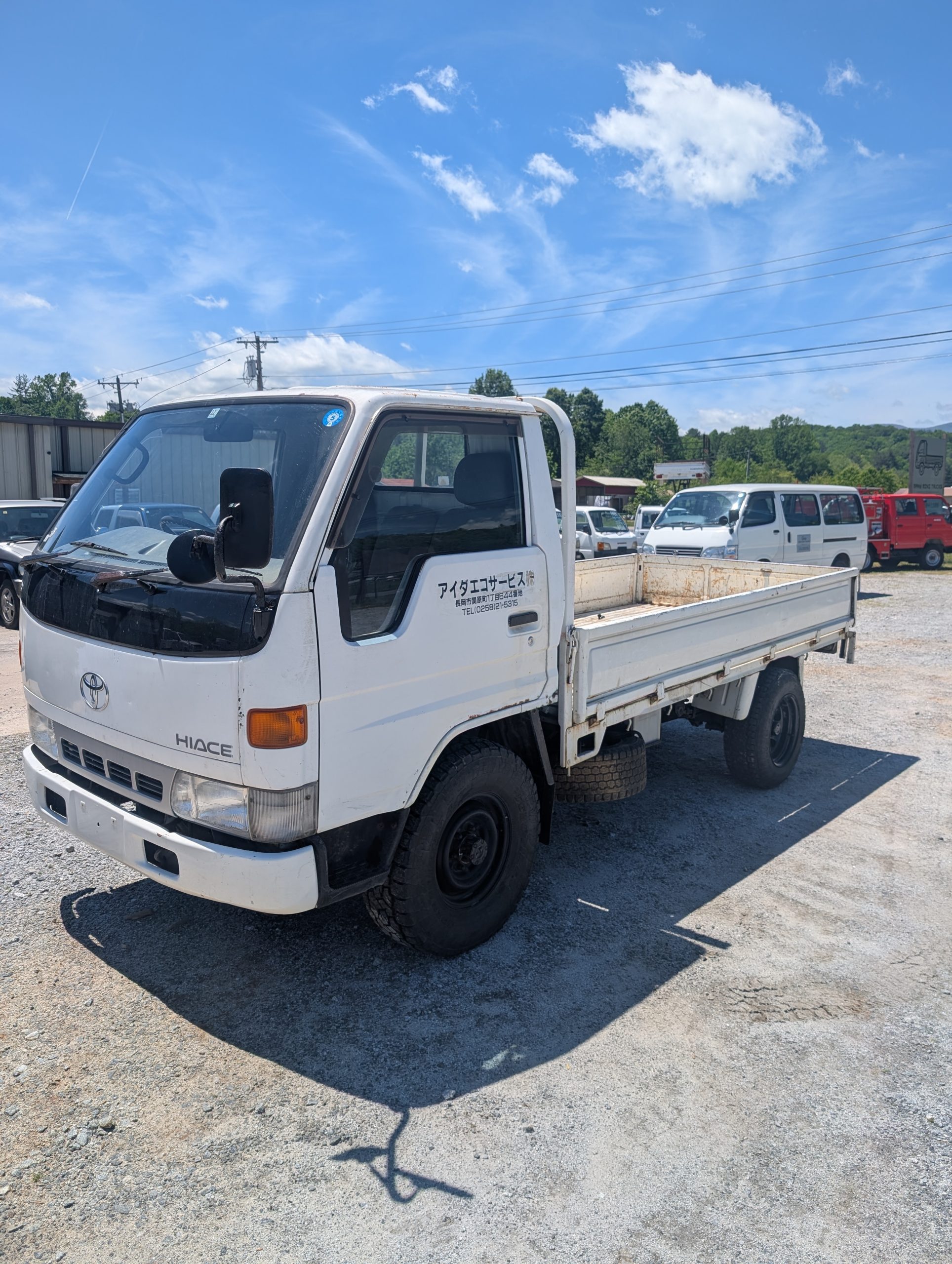 
								Go Anywhere: ’95 Toyota Hiace 4WD Manual Truck full									