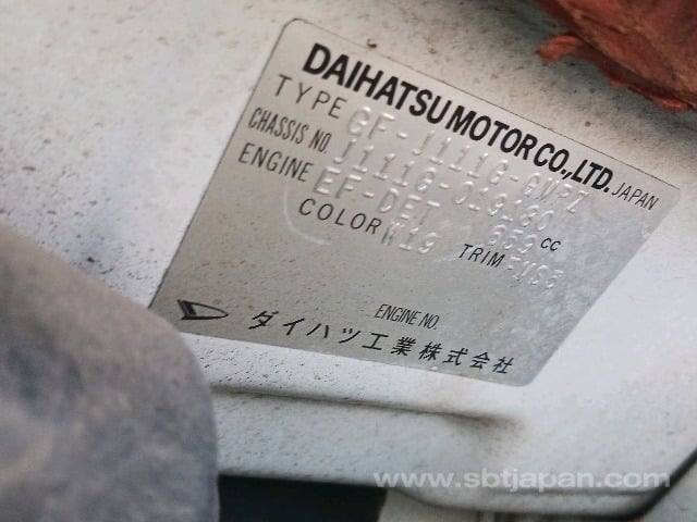 
								Turbocharged Terrain Tamer: ’99 Daihatsu Terios Kid 4×4 Manual full									