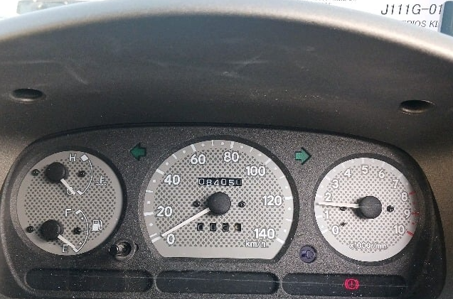 
								Turbocharged Terrain Tamer: ’99 Daihatsu Terios Kid 4×4 Manual full									