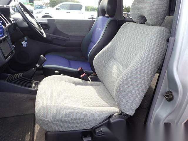 
								JDM Fun Machine: ’97 Mitsubishi Pajero JR 5-Speed Manual full									