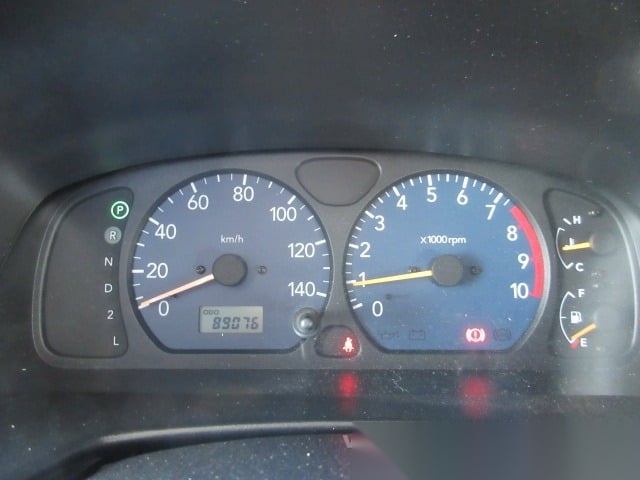 
								Go-Anywhere Pearl: 2001 Suzuki Jimny Auto 4WD full									