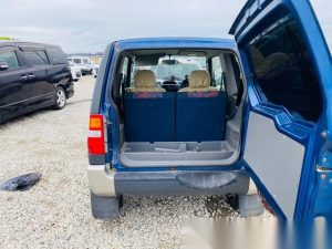 Go Anywhere Fun: 1999 Mitsubishi Pajero Mini 4WD Manual
