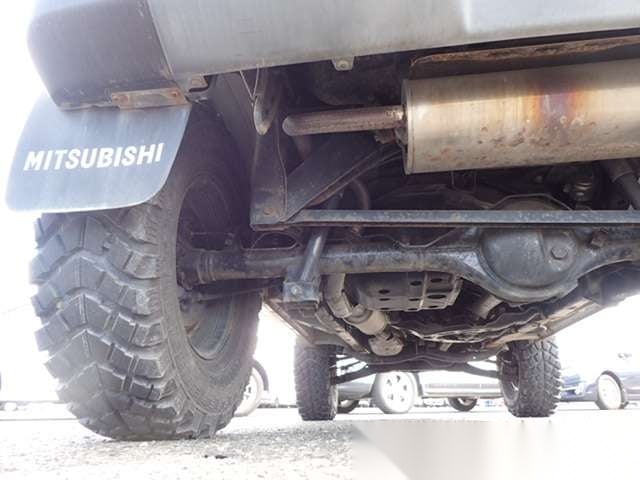 
								JDM Fun Machine: ’97 Mitsubishi Pajero JR 5-Speed Manual full									