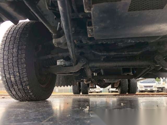 
								JDM Utility King: ’96 Isuzu Elf 4WD w/ Lift Gate full									