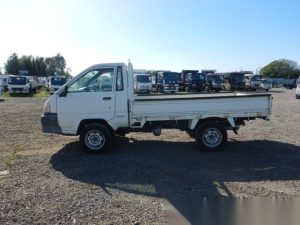 Toyota Tough: 2001 Townace 4×4 Manual Utility