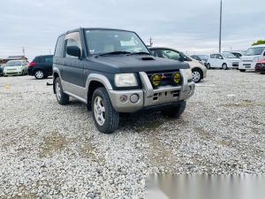 Go Anywhere Fun: 1999 Mitsubishi Pajero Mini 4WD Manual